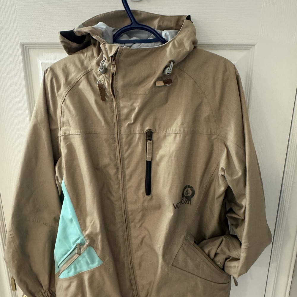 VOLCOM ski jacket - Picture 2 of 3
